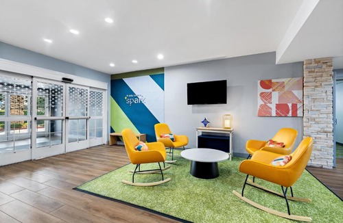 Redlands Hotel | Spark By Hilton Redlands
