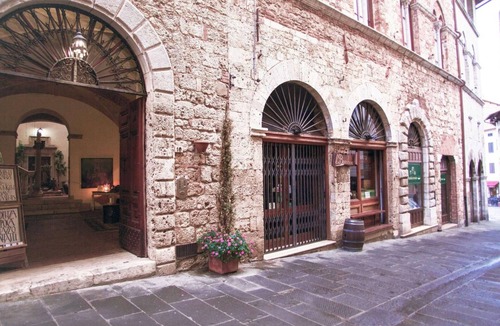 Massa Marittima Apartment | Sperior Zwei-Zimmer-Wohnung by Interhome