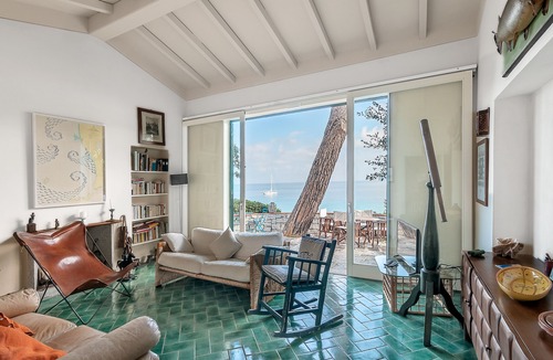 Procchio Villa | Splendid villa 6 places directly on the sea, combined with discount ferry