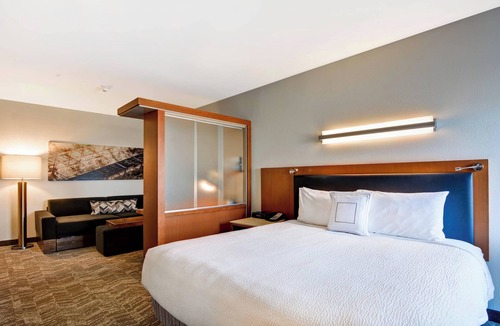 Jewell Heights - Hoffman Heights Hotel | SpringHill Suites by Marriott Denver Anschutz Medical Campus