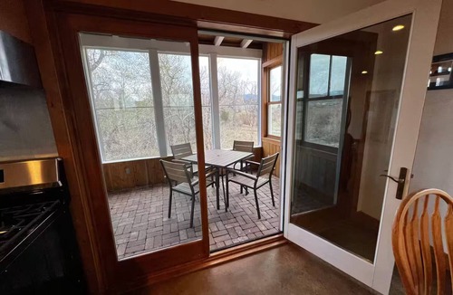 Red Wing House | Star Bungalow: Riverfront 2-bedroom bungalow in Gardner