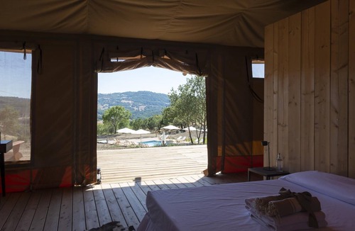 Scansano RV Rental | Stardust Lodge - Luxury Suite