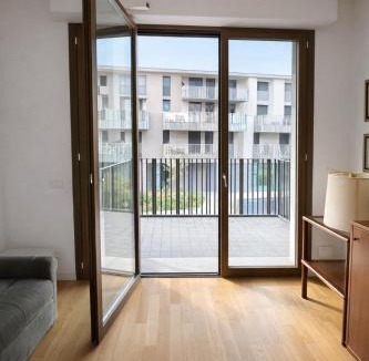 Bolognina Apartment | Station Hub - Bologna Fiera - Free Parking
