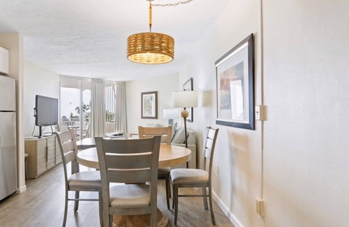 Lower Matecumbe Beach Condo | Stay Salty: Keys Dreams 1BR Condo Steps from the Sand