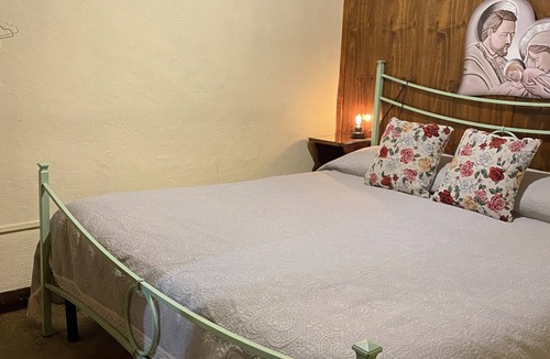 Vacone Bed & Breakfast | Stone farmhouse amidst greenery, secolar olive trees and privacy that reigns supreme