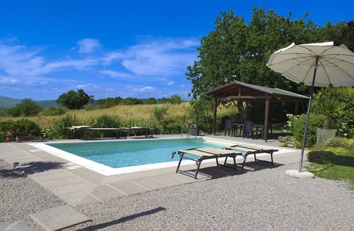 Pieve di Chio Villa | Stone house in a secluded and extremely panoramic position, 15 km from Cortona, with private pool an