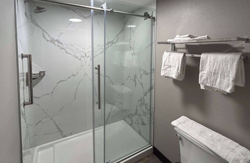 Gardena Hotel | Studio 6 Suites Gardena, CA