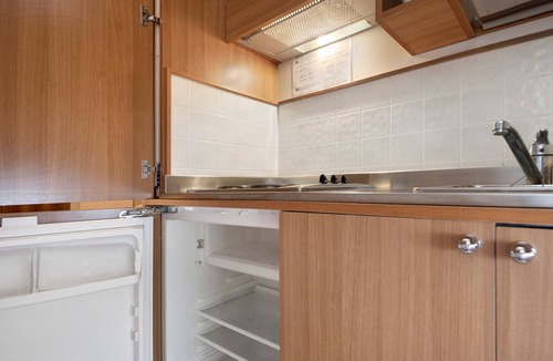 Moneglia Apartment | Studio Apartment Moneglia 35 near the beach with shared pool and Wi-Fi