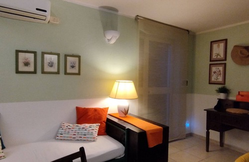 Tuscania Apartment | Studio Apartment 'Villa Maria Ortensia - Monolocale' with Private Garden and Air Conditioning