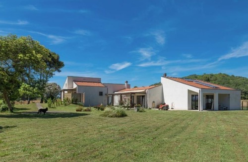 Piombino Apartment | Studio apartments near Baratti Bay
