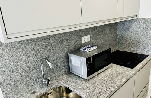 Lagos Apartment | Studio apt With Spectacular Views of Lagos Marina
