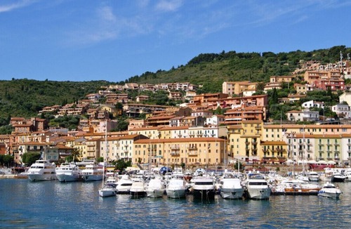 Porto Ercole Apartment | Studio in the historic center of Porto S. Stefano near the Rocca and the beaches
