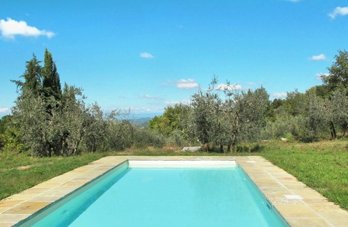 Tavarnelle Val di Pesa Villa | Stunning private villa for 5 people with pool, TV, patio, pets allowed and parking