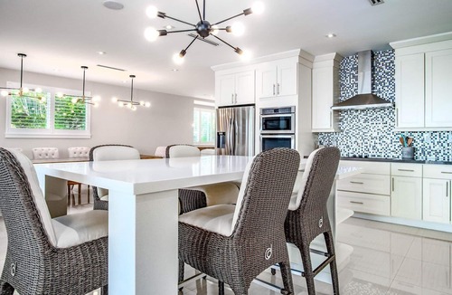 Tavernier House | Stunning 5-bedroom Ocean's Edge home in Tavernier, perfect for up to 10 guests.