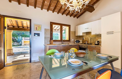 Monteverdi Marittimo Apartment | Stunning apartment in Monteverdi Marittimo