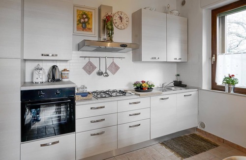 Chianciano Terme Apartment | Stunning apartment in Chianciano Terme with WiFi
