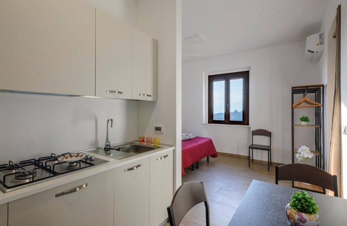 Moscufo Apartment | Stunning apartment in Moscufo with swimming pool