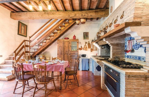 Avigliano Umbrio House | Stunning home in Avigliano Umbro TR