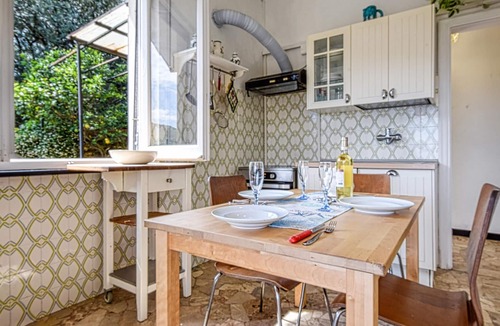 Teriasca House | Stunning home in Sori with WiFi