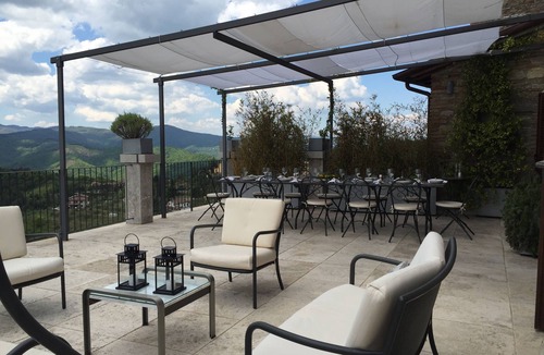 Monte Santa Maria Tiberina Villa | Stunning House,Superbly Decorated With Maximum Focus On Luxury