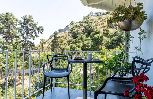 Hollywood Hills West House | Stunning Midcentury Modern-Best Location-Amazing VIEWS!