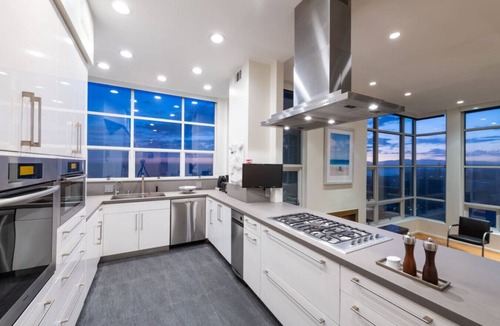Gas Lamp Section House | Stunning Panoramic Ocean Views Penthouse