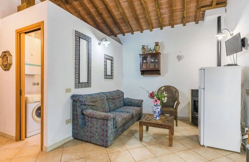Casale Marittimo House | Stunning private villa for 4 people with private pool, WIFI, TV, patio and pets allowed