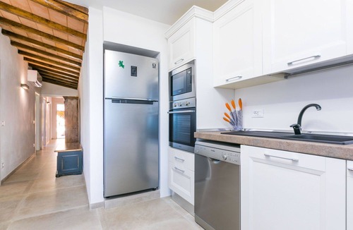 Monte Argentario House | Stunning private villa for 6 people with hot tub, WIFI, A/C, TV, patio and pets allowed