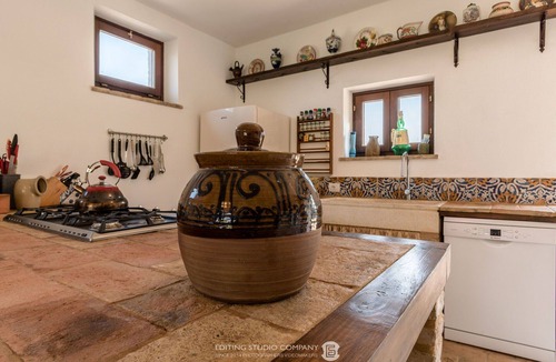 Montegiorgio Villa | Stunning private villa for 14 guests with WIFI, A/C, private pool, TV and panoramic view