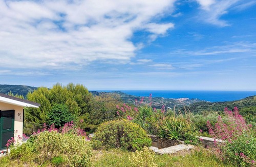 Dolcedo House | Stunning private villa for 8 people with WIFI, TV, terrace, pets allowed and panoramic view