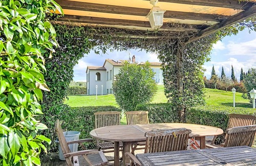 Bibbona Villa | Stunning private villa with WIFI, private pool, A/C, patio, pets allowed and panoramic view