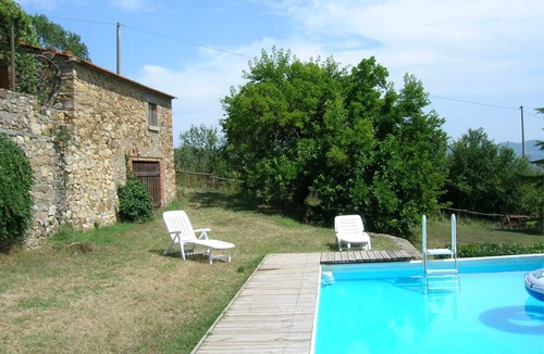 Cincelli Villa | Stunning private villa with private pool, WIFI, veranda and pets allowed, close to Arezzo