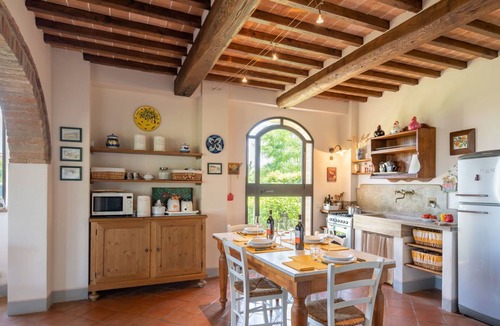 San Gimignano Villa | Stunning private villa for 6 people with A/C, private pool, WIFI, TV and panoramic view