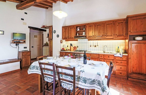 Torsoli House | Stunning villa for 12 people with private pool, WIFI, TV, balcony, pets allowed and panoramic v.