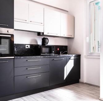 San Martino Apartment | Sturla Modern Apartment by Wonderful Italy