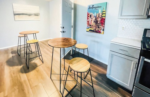 Bodfish House | Stylish Getaway