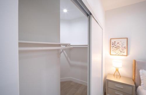 Pico-Union House | Stylish Private Room by Downtown LA
