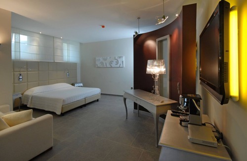 Frosinone House | Suite Testani