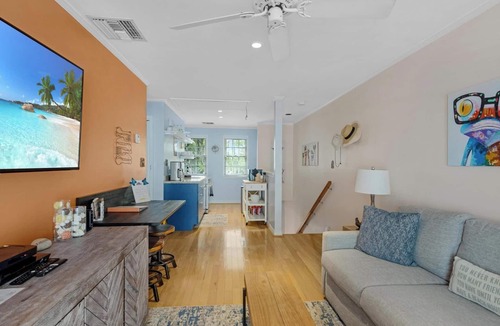 Truman Annex Condo | SUN, SEA & SKY at Truman Annex in Key West