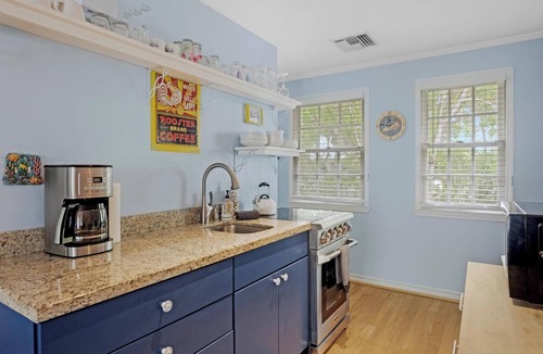 Truman Annex Condo | SUN, SEA & SKY at Truman Annex in Key West