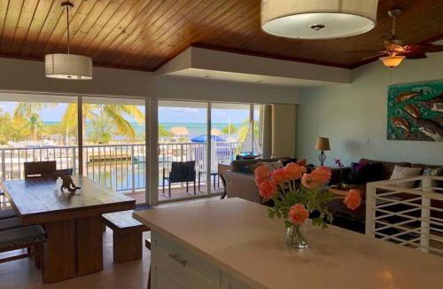Key Largo Apartment | Sunrise Escape - Ocean Front Villa - Sleeps 10