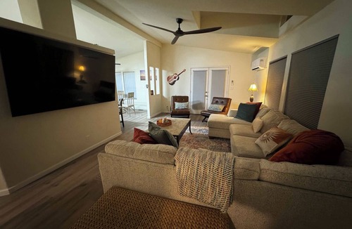 Cienega Springs House | Sunset Chill Summary: