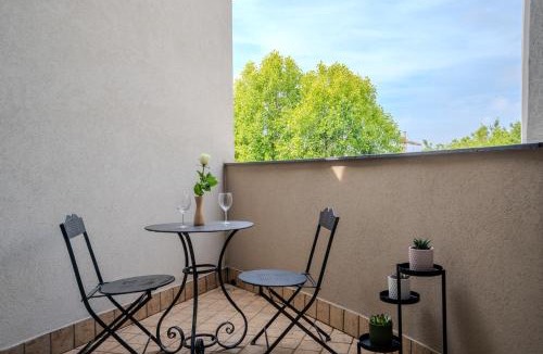 Legnano Apartment | Sunset Studio - studio apartment & garage, near A8 highway