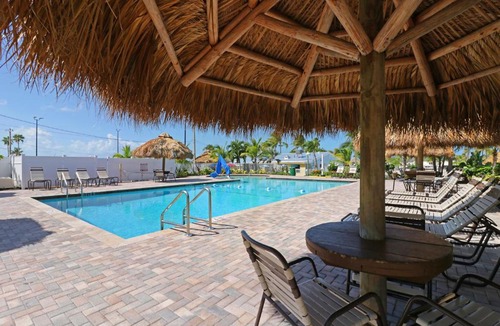 Big Pine Key Resort | Sunshine Key Travel Trailer 4