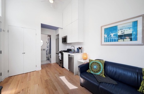 Clarkdale Apartment | Superb studio with AC in pleasant Culver City location