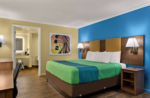 West Kissimmee Hotel | SureStay Hotel by Best Western Clermont Theme Park West
