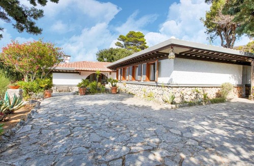 Ansedonia Villa | Swanky Villa in Ansedonia near Feniglia Beach