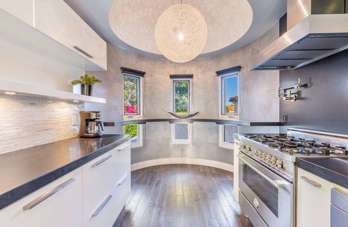 Beverly Grove Villa | SWEETZER VILLA - 3BDR LOCATION!!!