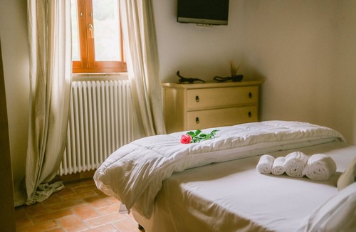 Matelica Other | Tenuta delle Rose - Charlotte Rose room