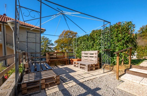 Catabbio Apartment | Terrazza Catabbio – Relax & Saturnia Thermal Baths – Garden and Pool